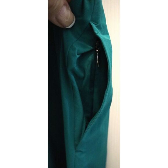 Athleta x Alicia Keys Women's Sz 8 Emerald Green Enlighten Up Jumpsuit - Picture 9 of 15